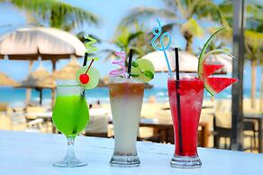 Holiday Beach Hotel Danang