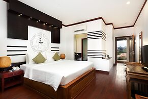 Diamond D'Angkor Boutique