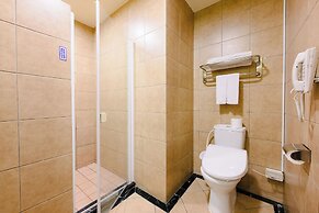 Wei-Yat Grand Hotel