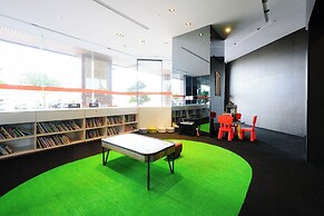 Wei-Yat Grand Hotel