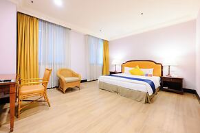 Wei-Yat Grand Hotel