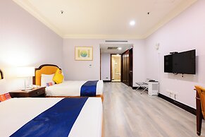 Wei-Yat Grand Hotel