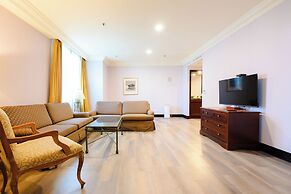Wei-Yat Grand Hotel