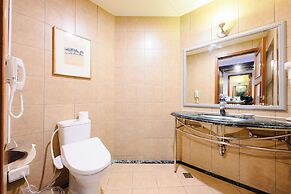 Wei-Yat Grand Hotel