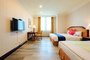 Wei-Yat Grand Hotel