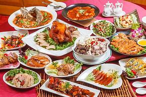 Wei-Yat Grand Hotel