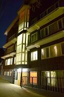 Hotel Pacific