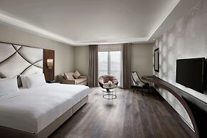 DoubleTree By Hilton Istanbul Gayrettepe