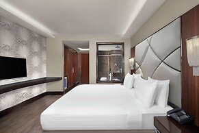 DoubleTree By Hilton Istanbul Gayrettepe