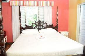 Gold Nugget Hotel
