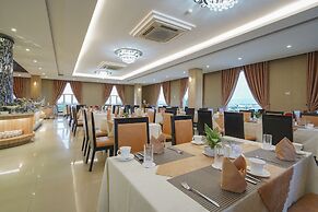 Eden Plaza Danang