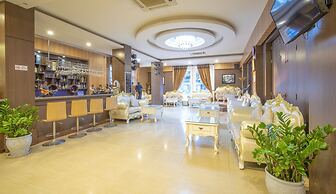Eden Plaza Danang