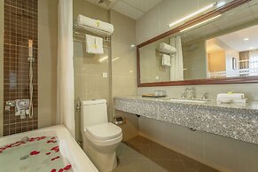 Eden Plaza Danang