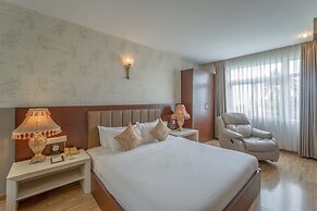Eden Plaza Danang