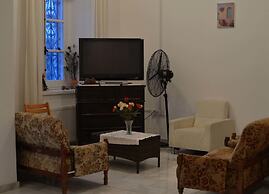 Elyssia Hotel