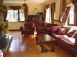 Abbey Court