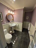 George House Heritage B&B