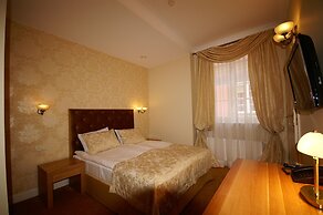 Hotel Kolegiacki