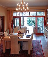 Riversong Guest House