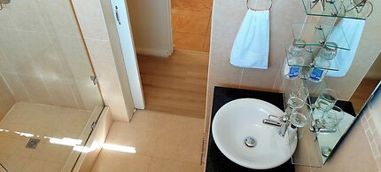 Riversong Guest House