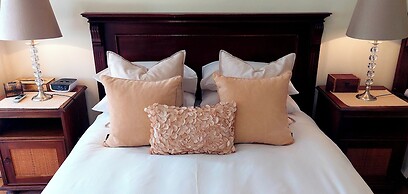 Riversong Guest House
