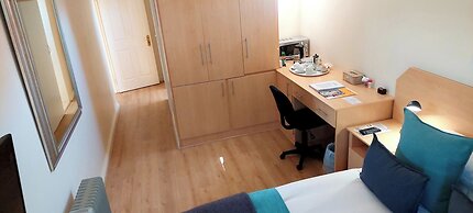 Riversong Guest House
