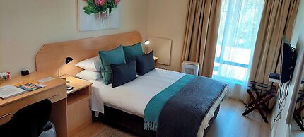Riversong Guest House