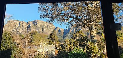 Riversong Guest House