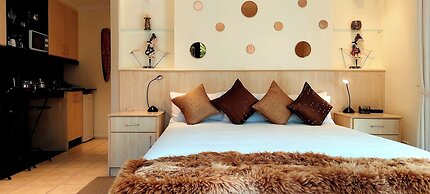 Riversong Guest House