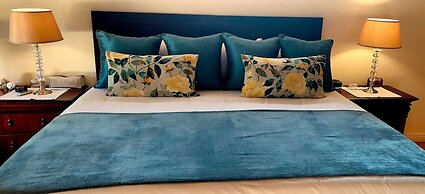 Riversong Guest House