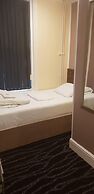 The New Royal Windsor Hotel