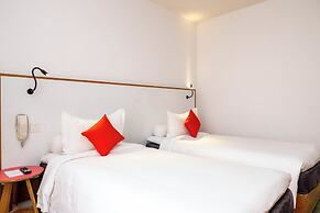 MÙ Hotel