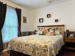 Cozy House B&B