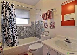 Cozy House B&B