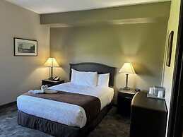Midland Inn & Suites