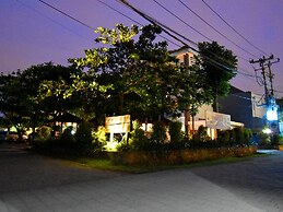 Ganga Hotel & Apartments