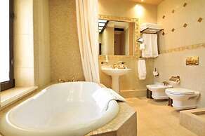 Troy Hotel