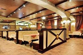 Troy Hotel