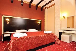 Troy Hotel