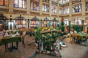 Troy Hotel