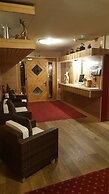 Hotel Mira