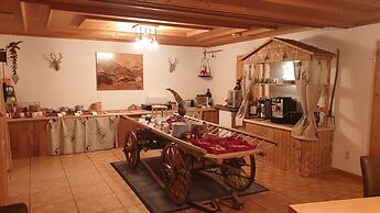 Hotel Mira