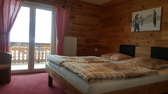 Hotel Mira