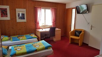 Hotel Mira