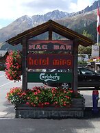 Hotel Mira