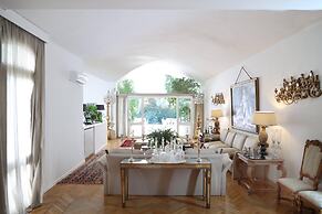 Maison d'Enrì