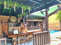 Poshtel Arenal