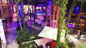 Poshtel Arenal