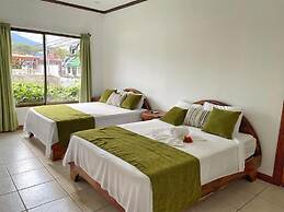 Poshtel Arenal