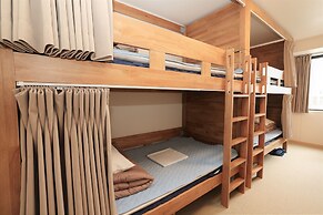 Tokyo Ueno Youth Hostel